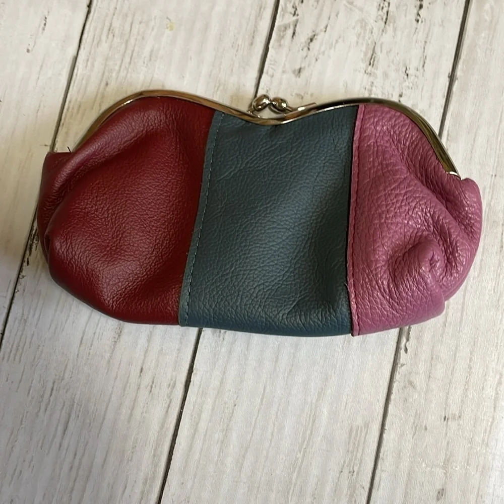 Like New Elophina Tricolor Leather Kiss Lock Make Up Pouch